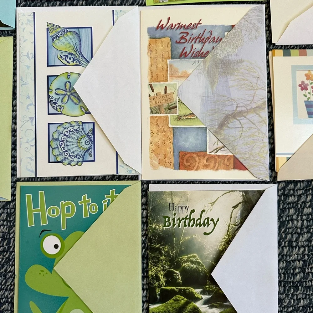 New 18 of different brand of Happy Birthday’s cards with envelopes. - Picture 8 of 9